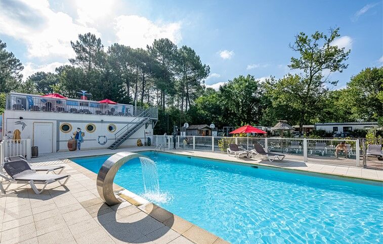 Arès - Camping La Canadienne - piscine découverte