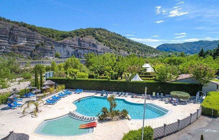 Sampzon - Camping Le Riviera - Piscine découverte