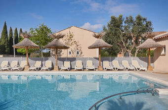 holiday rentals by the sea Aigues mortes